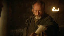extant_GameOfThrones_3x10-Mhysa_5835