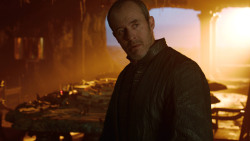 extant_GameOfThrones_3x10-Mhysa_5873