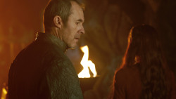 extant_GameOfThrones_3x10-Mhysa_5903