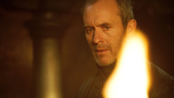 extant_GameOfThrones_3x10-Mhysa_5914