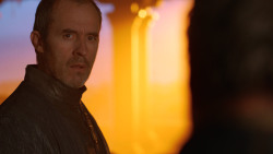 extant_GameOfThrones_3x10-Mhysa_5961