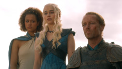 extant_GameOfThrones_3x10-Mhysa_6075