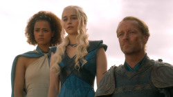 extant_GameOfThrones_3x10-Mhysa_6078