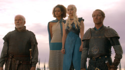 extant_GameOfThrones_3x10-Mhysa_6093