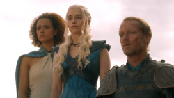 extant_GameOfThrones_3x10-Mhysa_6108