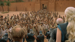 extant_GameOfThrones_3x10-Mhysa_6145