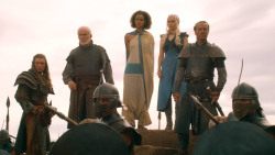 extant_GameOfThrones_3x10-Mhysa_6150