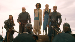 extant_GameOfThrones_3x10-Mhysa_6152