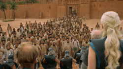 extant_GameOfThrones_3x10-Mhysa_6158