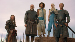 extant_GameOfThrones_3x10-Mhysa_6163