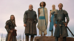 extant_GameOfThrones_3x10-Mhysa_6172