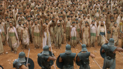 extant_GameOfThrones_3x10-Mhysa_6185