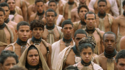 extant_GameOfThrones_3x10-Mhysa_6196