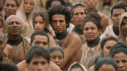 extant_GameOfThrones_3x10-Mhysa_6213