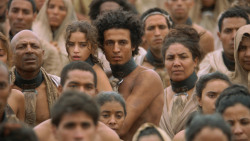 extant_GameOfThrones_3x10-Mhysa_6214