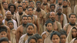 extant_GameOfThrones_3x10-Mhysa_6236