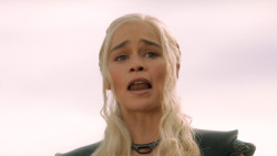 extant_GameOfThrones_3x10-Mhysa_6238