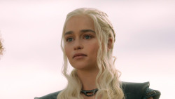 extant_GameOfThrones_3x10-Mhysa_6257