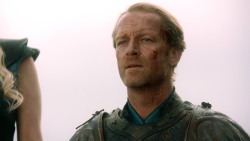 extant_GameOfThrones_3x10-Mhysa_6268