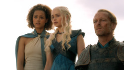 extant_GameOfThrones_3x10-Mhysa_6296