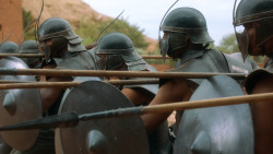 extant_GameOfThrones_3x10-Mhysa_6308