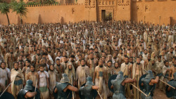 extant_GameOfThrones_3x10-Mhysa_6319