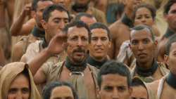 extant_GameOfThrones_3x10-Mhysa_6323