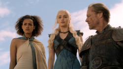 extant_GameOfThrones_3x10-Mhysa_6329