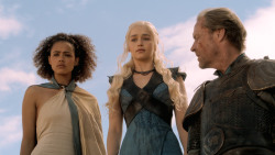extant_GameOfThrones_3x10-Mhysa_6330