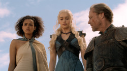extant_GameOfThrones_3x10-Mhysa_6331