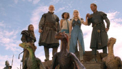 extant_GameOfThrones_3x10-Mhysa_6340