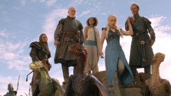 extant_GameOfThrones_3x10-Mhysa_6343