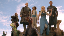 extant_GameOfThrones_3x10-Mhysa_6344