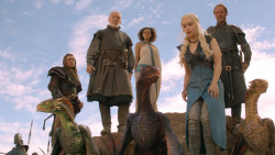 extant_GameOfThrones_3x10-Mhysa_6347