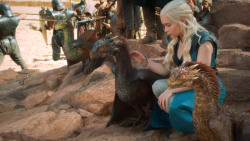 extant_GameOfThrones_3x10-Mhysa_6353