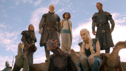 extant_GameOfThrones_3x10-Mhysa_6360