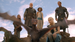 extant_GameOfThrones_3x10-Mhysa_6362