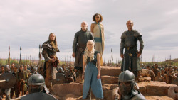 extant_GameOfThrones_3x10-Mhysa_6376