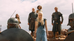 extant_GameOfThrones_3x10-Mhysa_6390