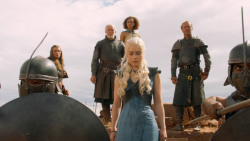 extant_GameOfThrones_3x10-Mhysa_6393