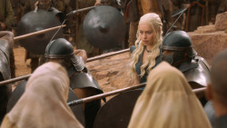 extant_GameOfThrones_3x10-Mhysa_6396