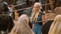extant_GameOfThrones_3x10-Mhysa_6405