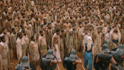 extant_GameOfThrones_3x10-Mhysa_6409