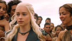 extant_GameOfThrones_3x10-Mhysa_6424