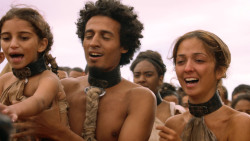 extant_GameOfThrones_3x10-Mhysa_6427
