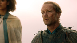 extant_GameOfThrones_3x10-Mhysa_6435