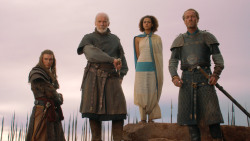 extant_GameOfThrones_3x10-Mhysa_6441