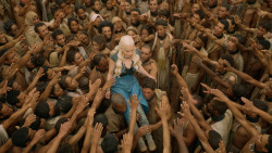 extant_GameOfThrones_3x10-Mhysa_6461