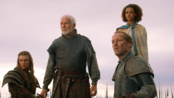 extant_GameOfThrones_3x10-Mhysa_6471
