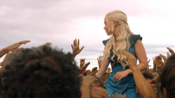 extant_GameOfThrones_3x10-Mhysa_6485